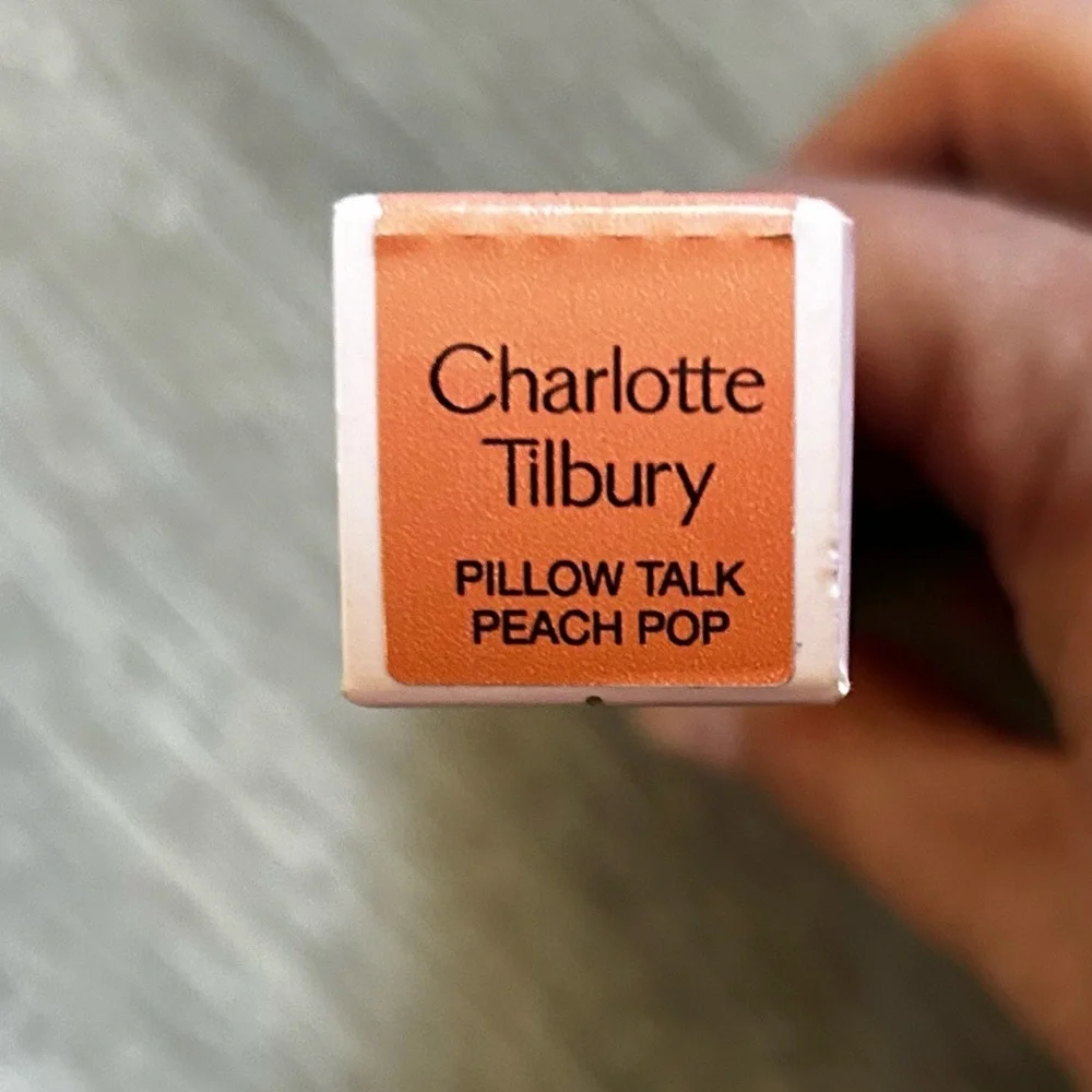 Charlotte Tilbury Matte Beauty Blush Wand - Pillow Top Peach Pop New!